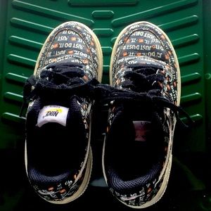 Nike just do it ! Boys shoes size 12
